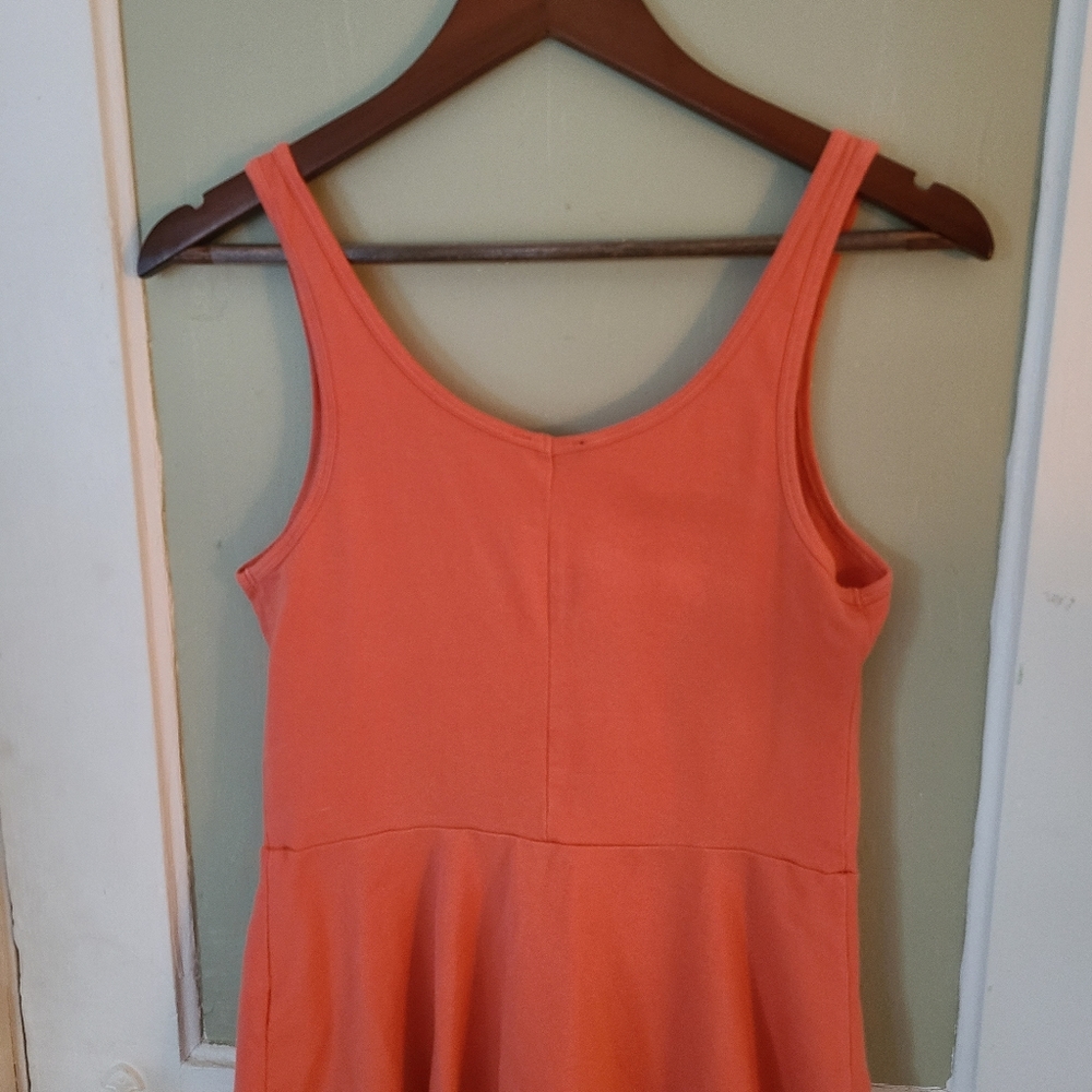 Tank Top - Picture 2 of 4